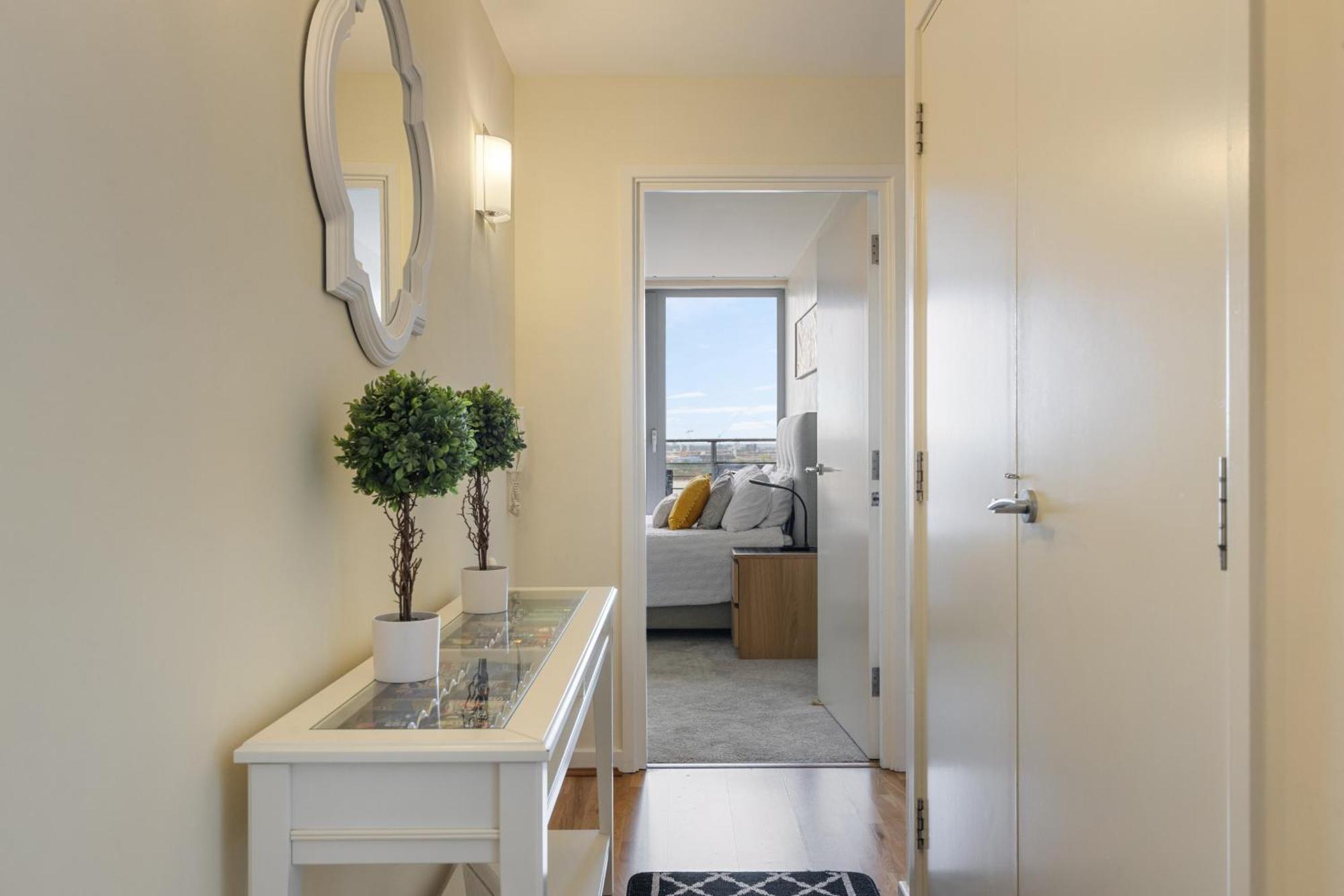 Stratford Skyview Apartment London Luaran gambar