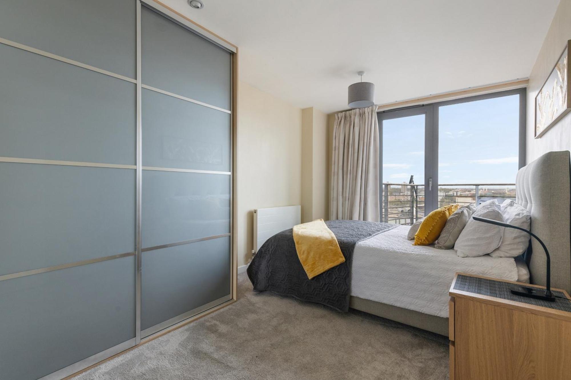 Stratford Skyview Apartment London Luaran gambar