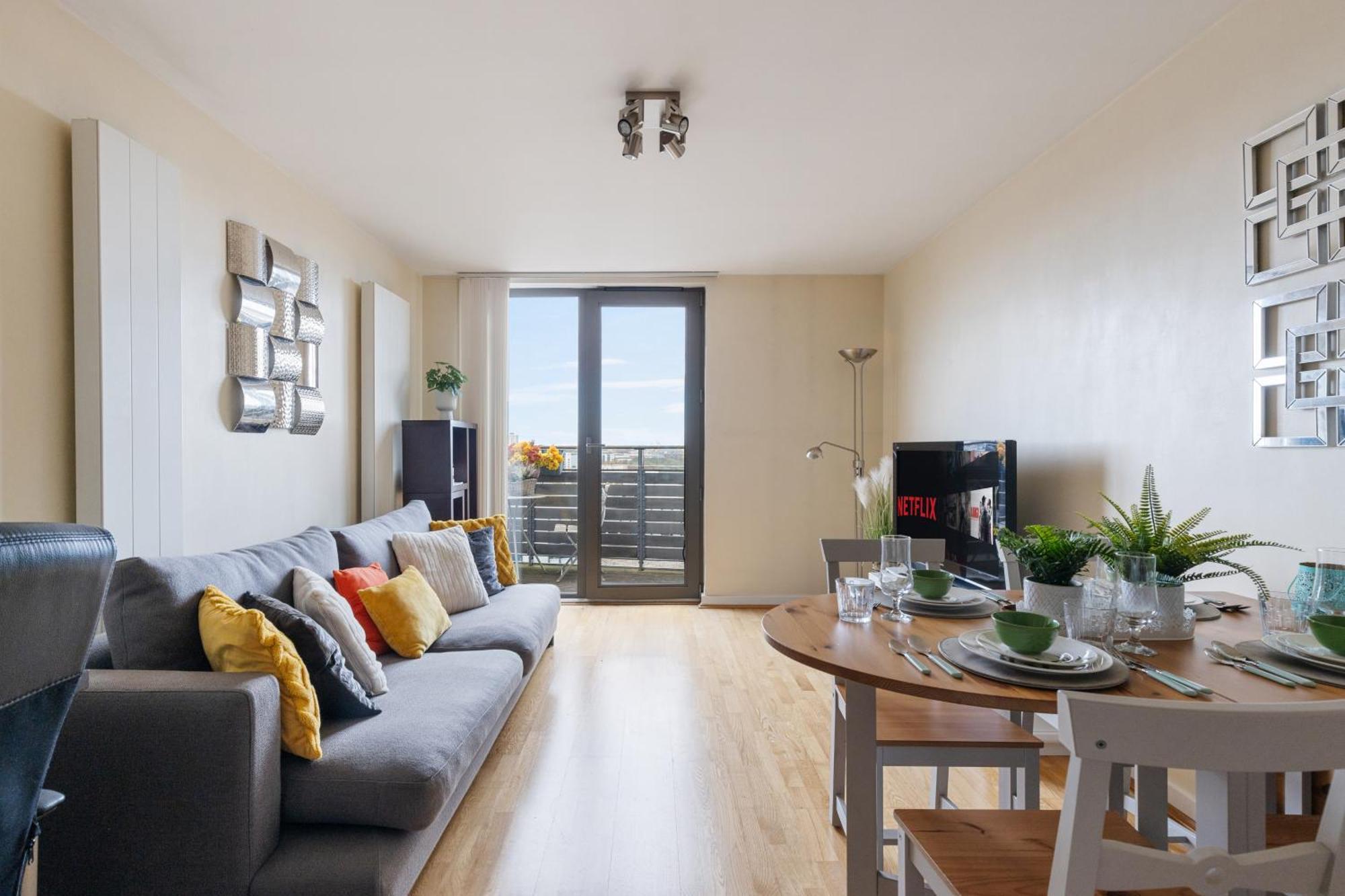 Stratford Skyview Apartment London Luaran gambar